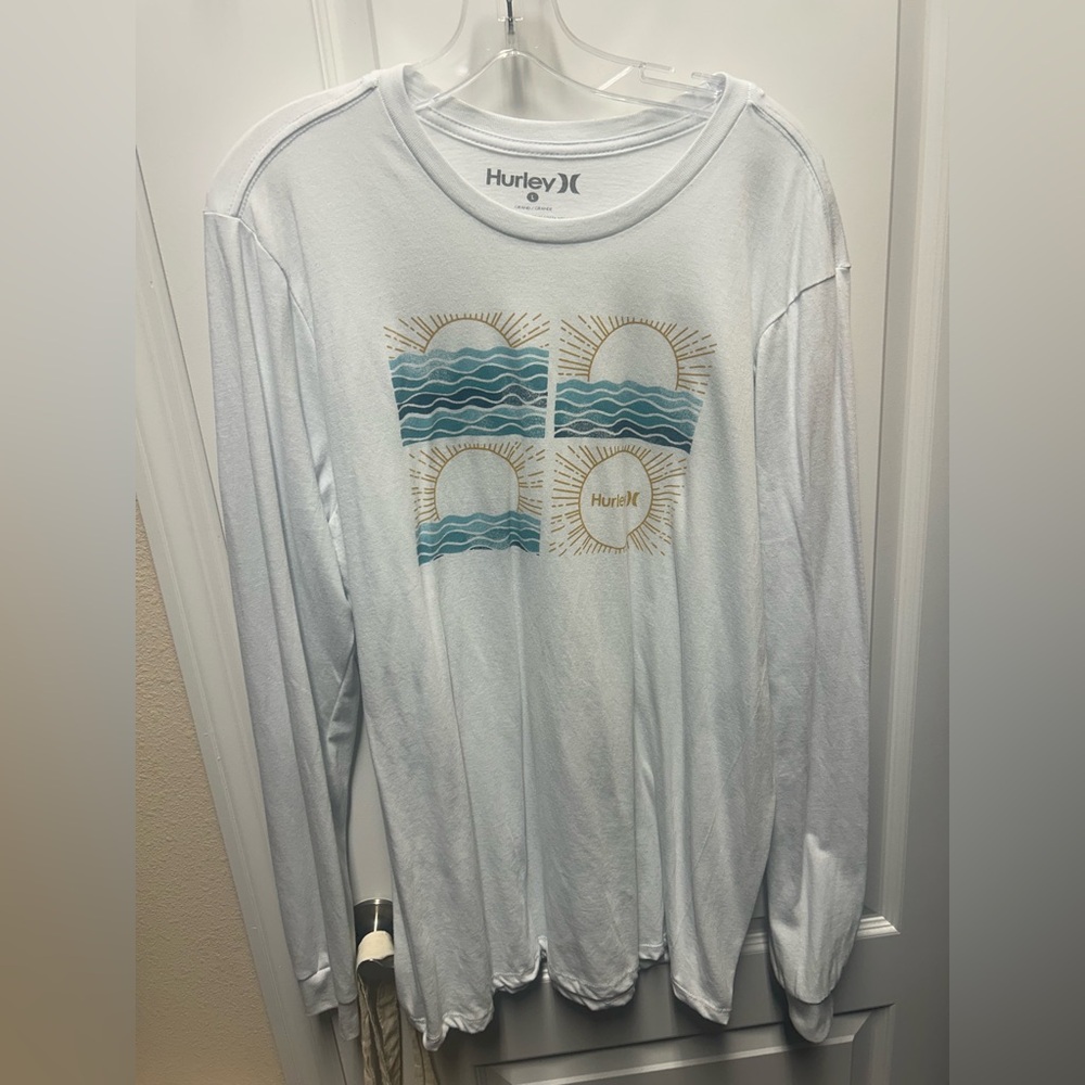 Hurley Sunrise Graphic Long Sleeve Shirt